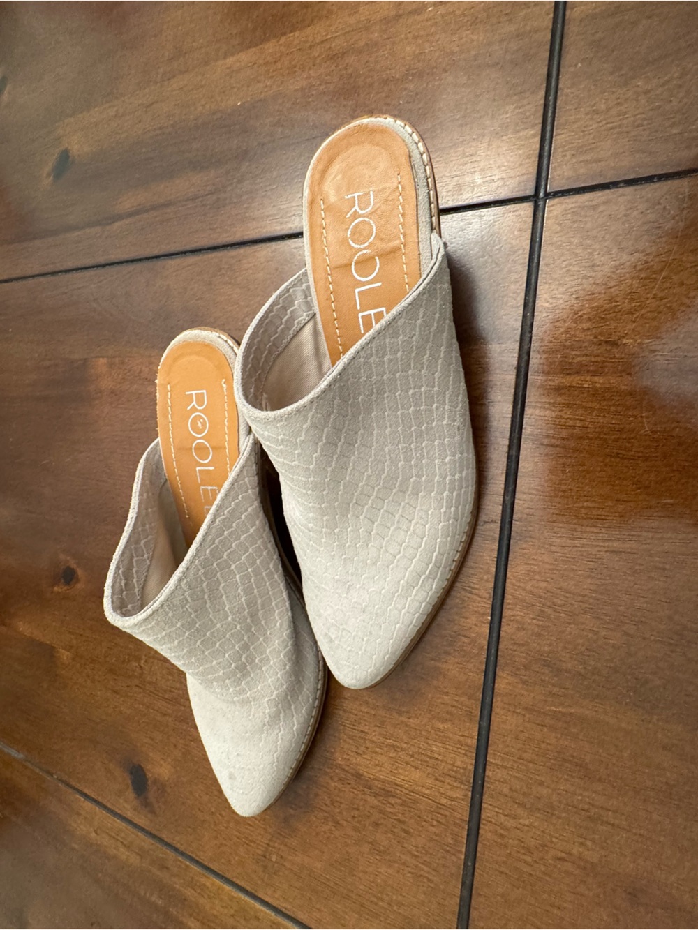 Roolee Cream Textured Pointed Mule Slides